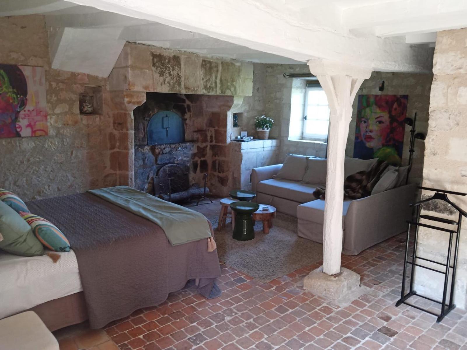 Domaine De Givre Bed & Breakfast Chinon Exterior photo